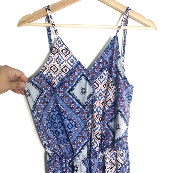 Guess Jumpsuit in Blue Pattern - Picture 4 of 7